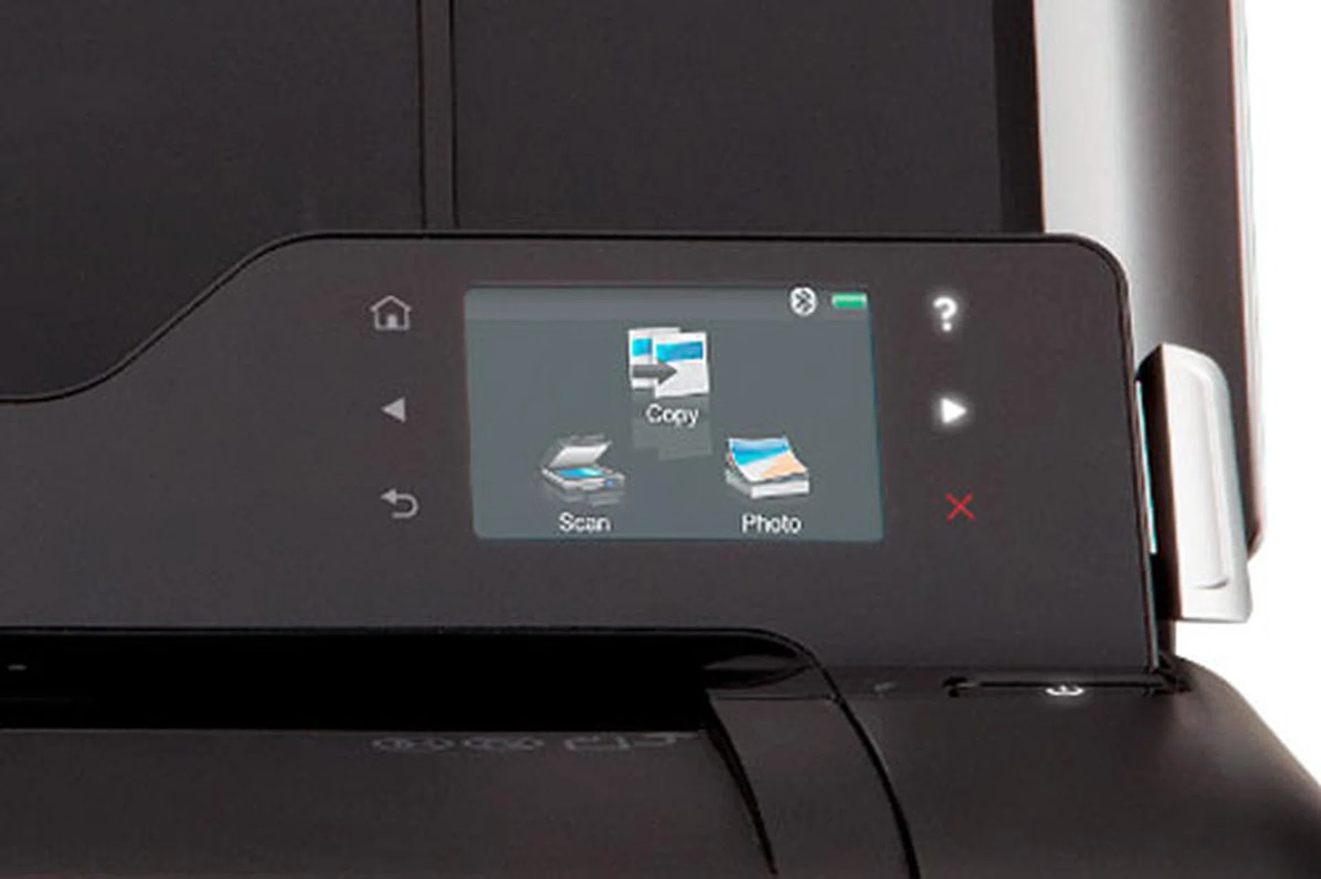The 2.36-inch touchscreen is your control panel and is flanked by six touch-sensitive buttons (the resistive kind). You can adjust copy, scan, and photo print settings, see information about ink and battery levels, as well as setup Bluetooth options here.
