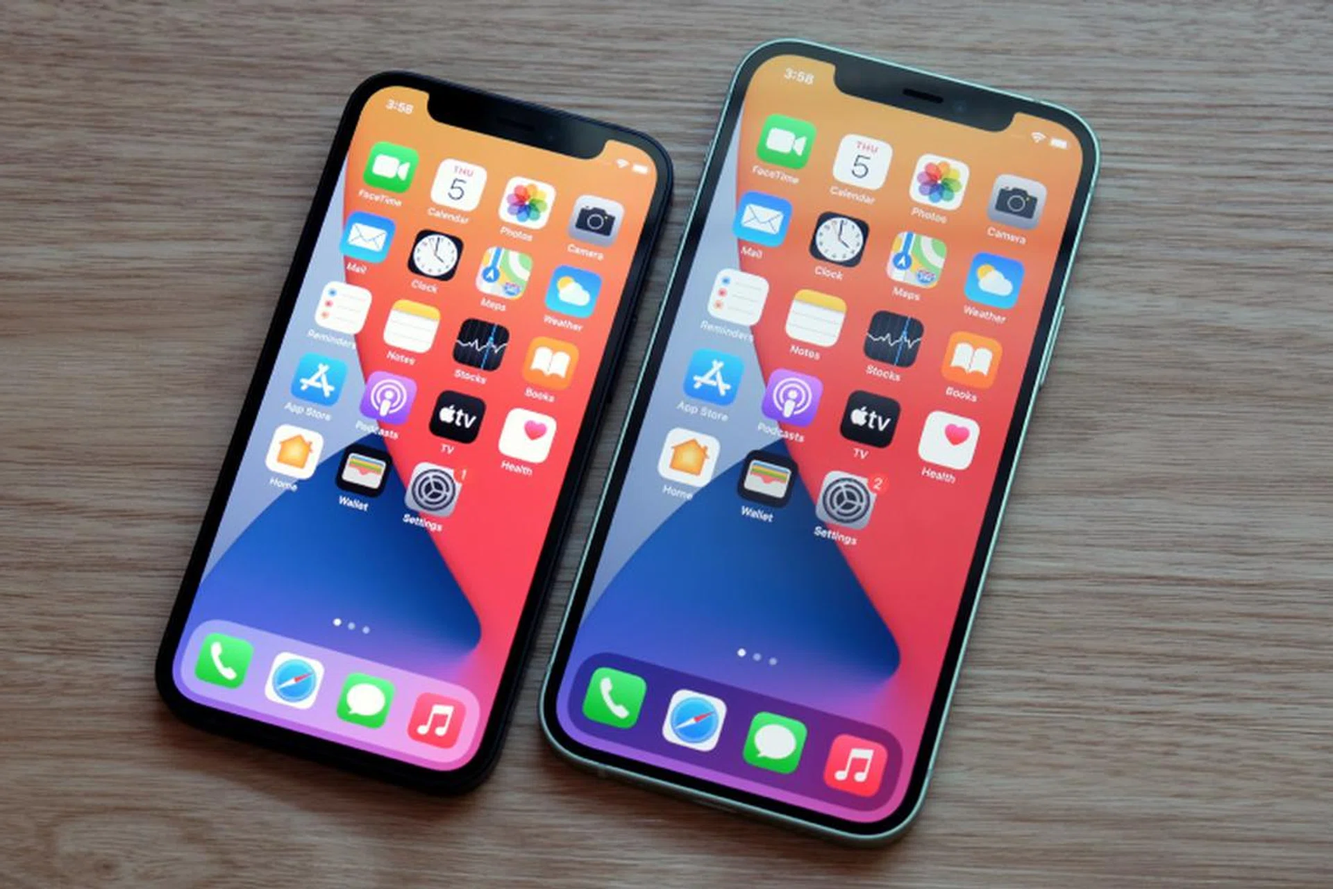 The 5.4-inch iPhone 12 Mini next to the 6.1-inch iPhone 12.