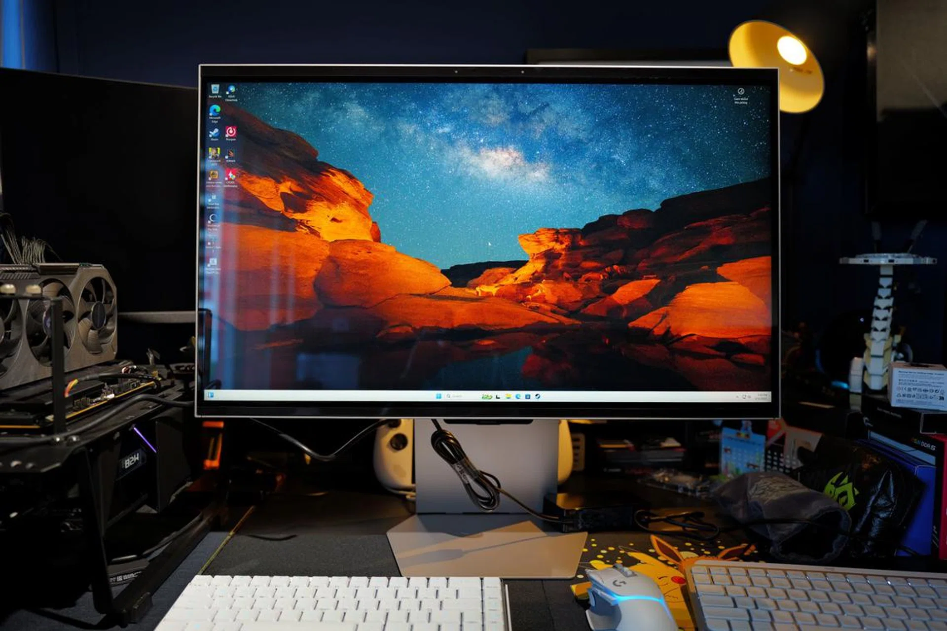 Samsung Odyssey 3D gaming monitor
