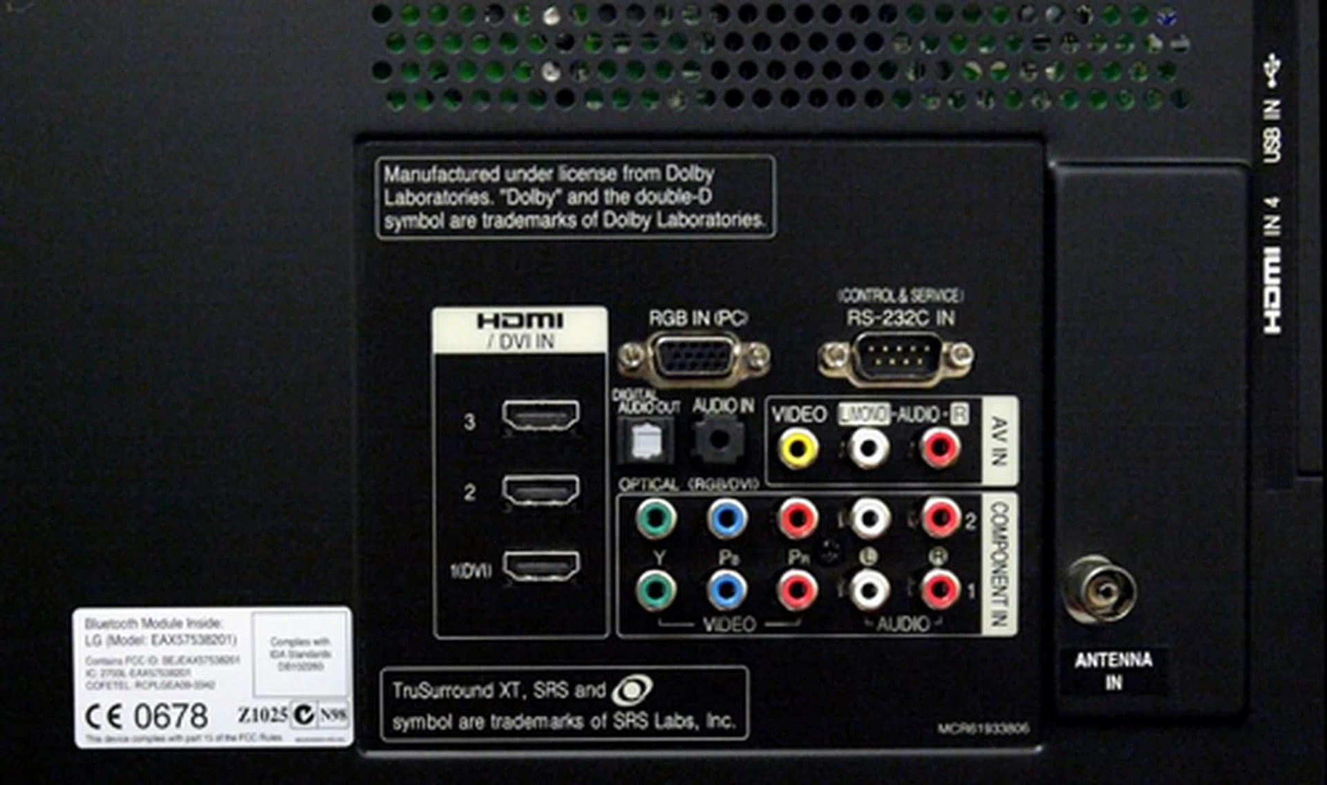 LG's LED-backlit Beauty - The 42-inch SL90 series TV | HardwareZone ...