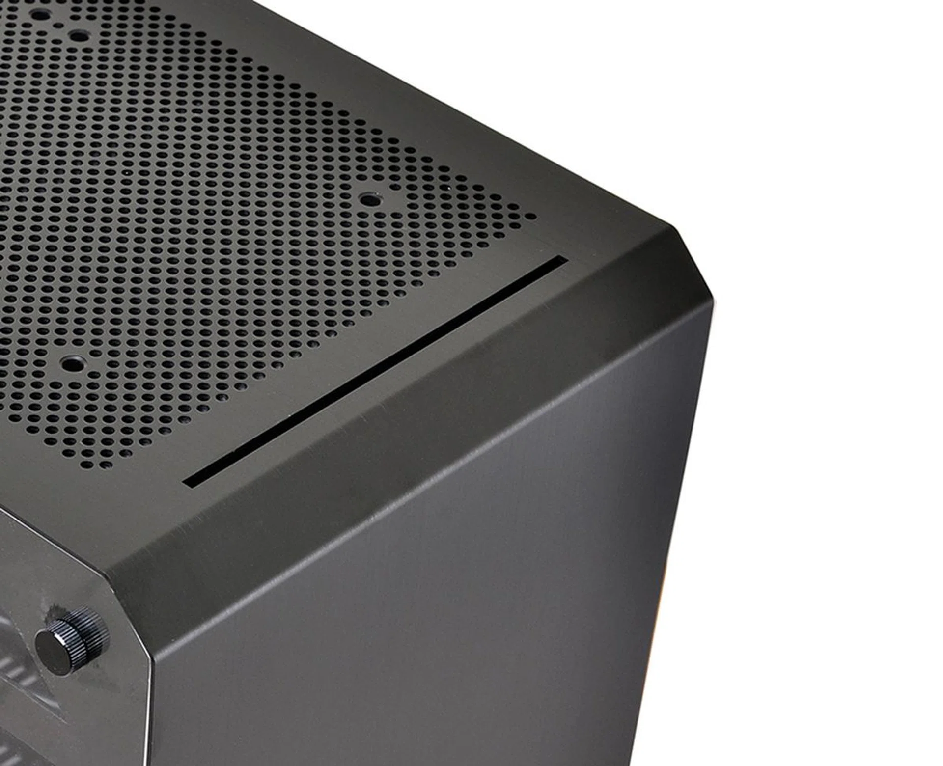 Lian-Li PC-Q10 optical drive