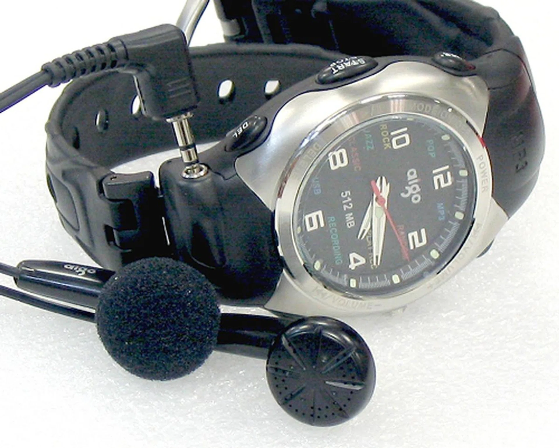 Novelty item? Definitely, and at a price of S$239 for a watch with MP3 playback capability, we felt there are better options out there.