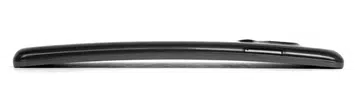The curve on the G Flex is quite gentle, with the top and bottom of the phone just 4mm further forward than the middle. 
