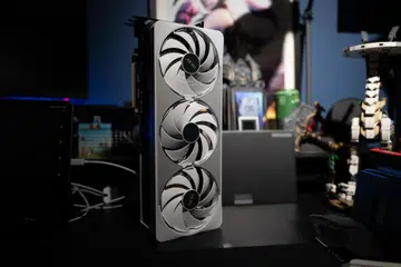 The Gigabyte RTX 5070 Ti Aero OC 16G will complement white PC builds very well. mage: HWZ