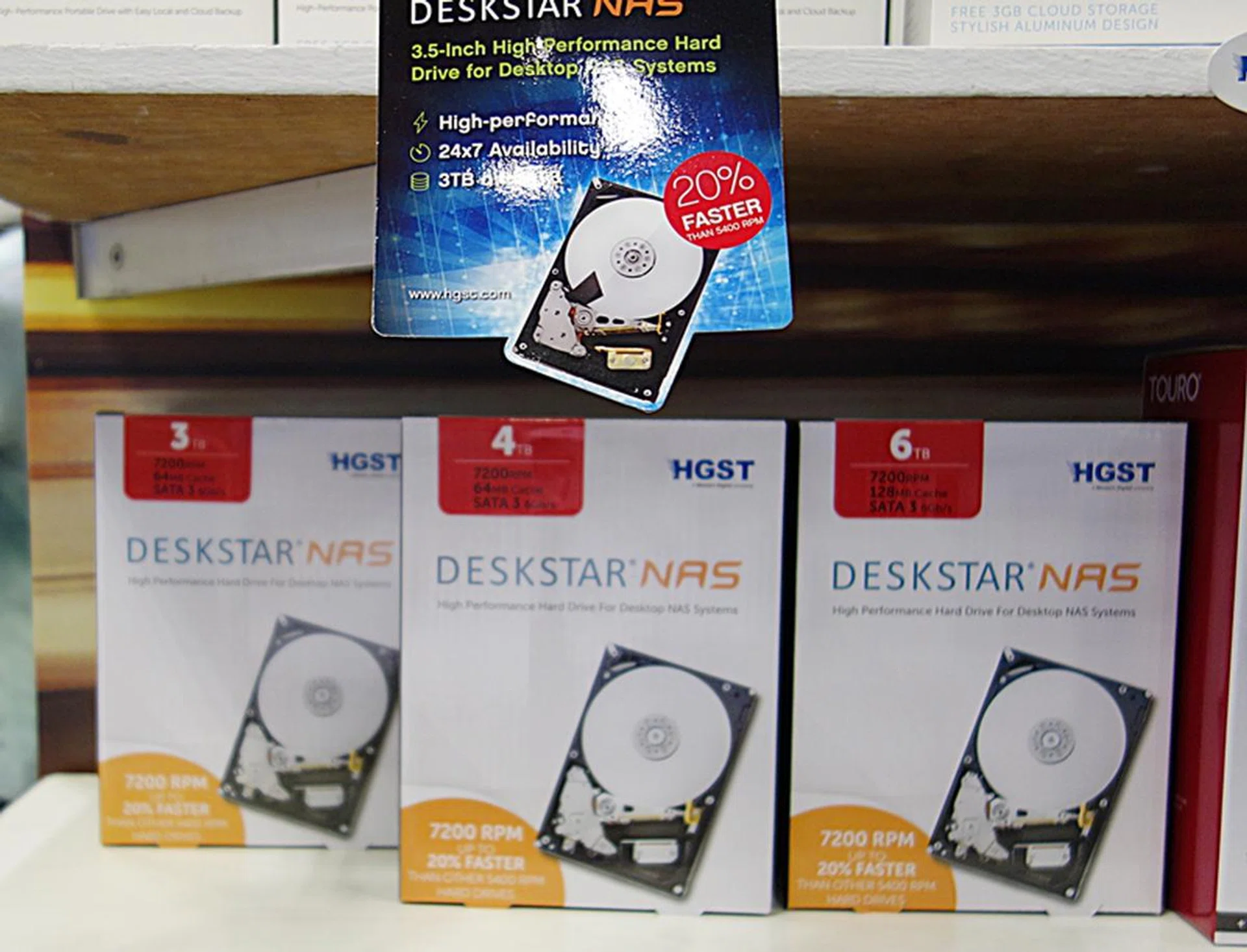 Looking for a drive for your NAS, you can consider the Hitachi Deskstar NAS 3.5-inch HDD series, the 3TB drive is $189 (UP: $199), the 4TB is $249 (UP: $279), and 6TB is $389 (UP: $399). Their rotation speed is 7200rpm, and they come with a limited 3-year warranty.