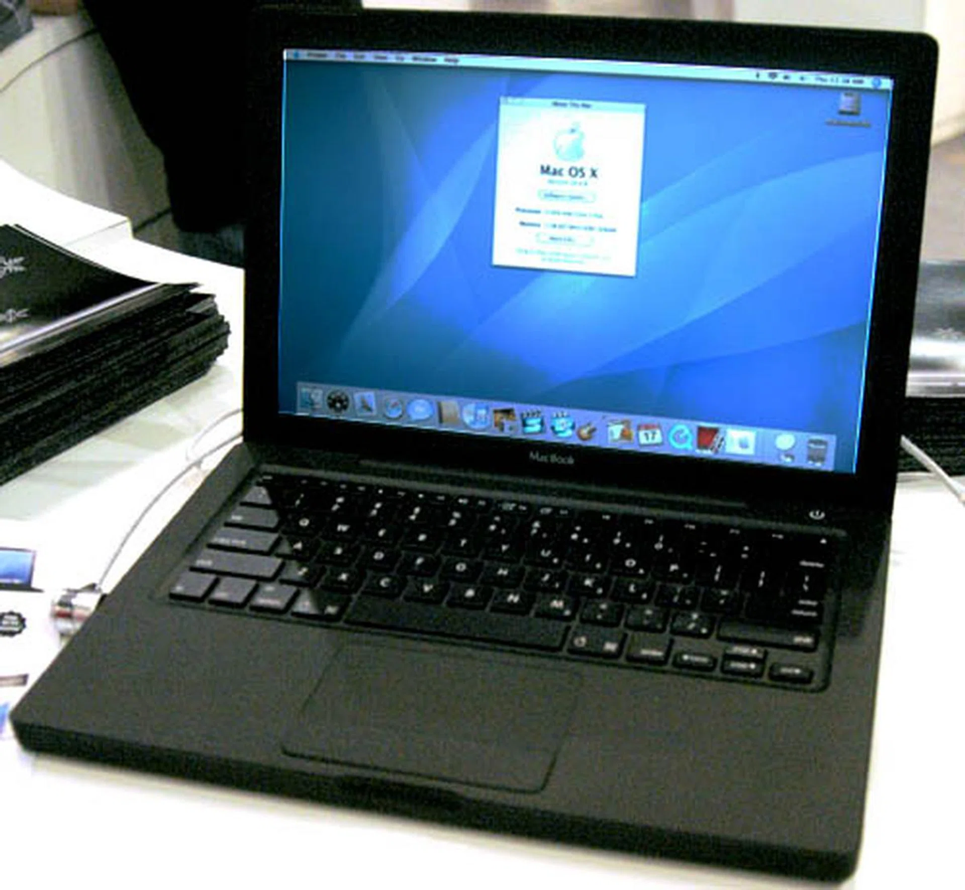 One of the best deals at the Apple booth is the new MacBook powered by Intel's Core 2 Duo processor. Retailing at $2,588, it comes with a free $193 voucher that can be exchanged for an additional 1GB RAM.