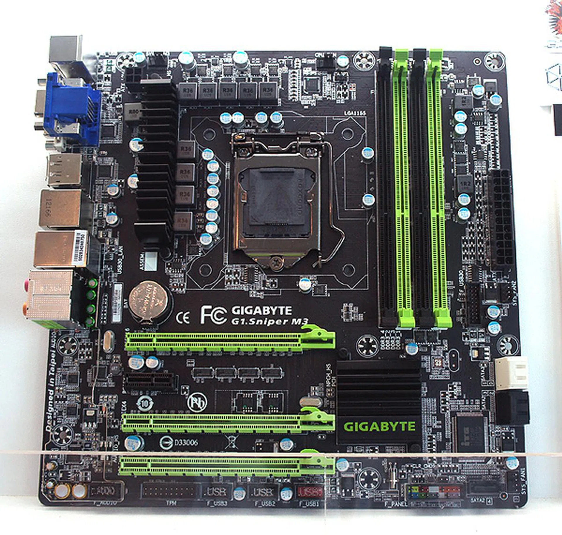 What we like to call the "Baby Sniper", the micro-ATX G1.Sniper M3 packs a lot of gear into a compact form factor.