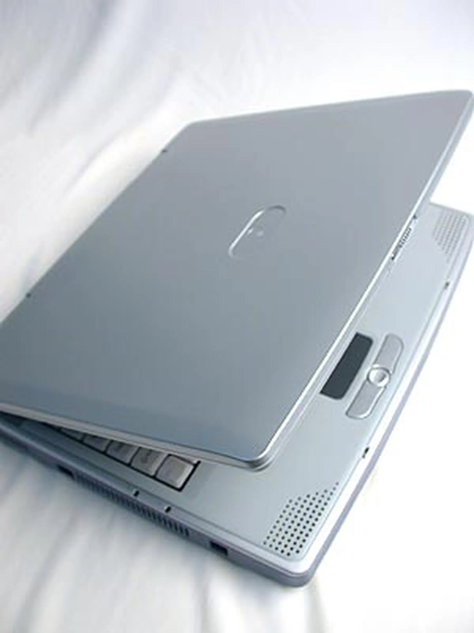 Cheap and good was the ECS DeskNote that featured AMD's Athlon XP. Ah...the good ol' days.