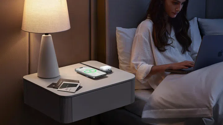Ugreen 25W wireless charging for iPhone 18 Pro and iPhone 18 Pro Max