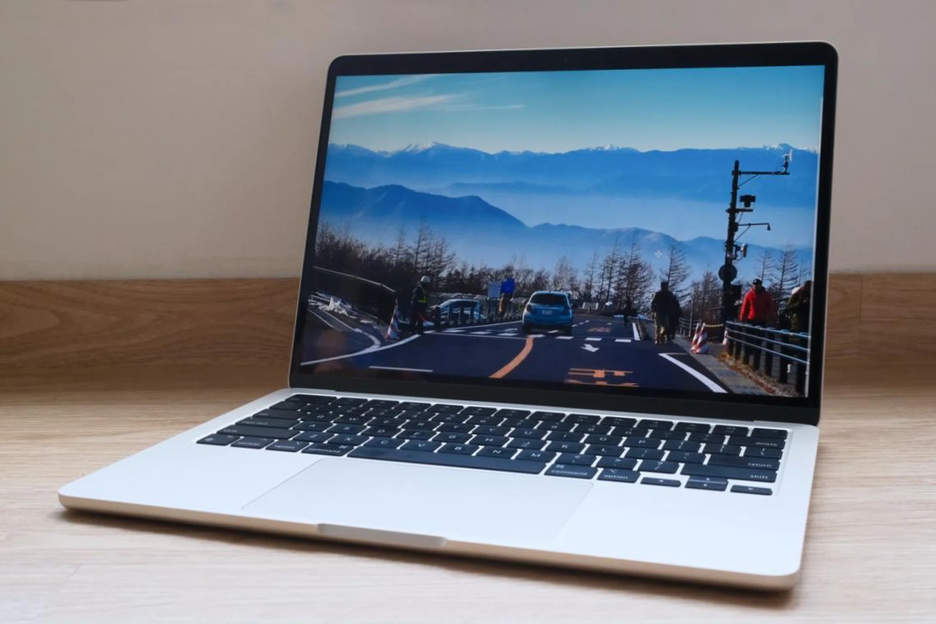 The 13 and 15-inch MacBook Airs now have Apple's newest M3 chips.