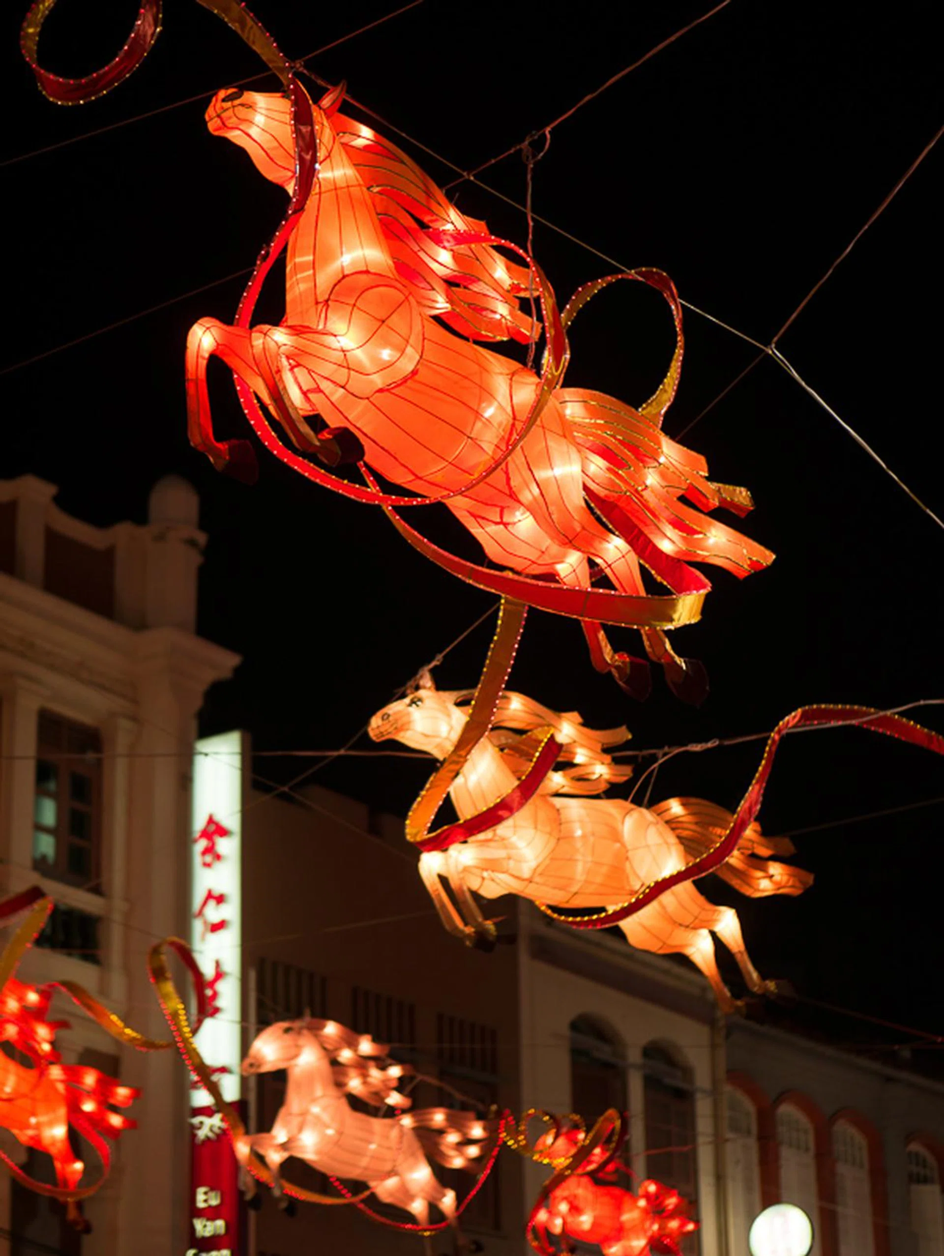 f/1.2 at 42.5mm, 1/100 sec, ISO 200.