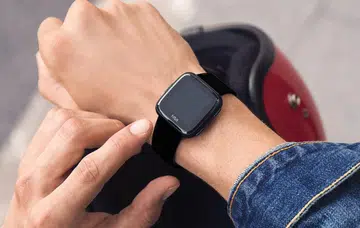 The new Fitbit Versa (Image source: Fitbit)