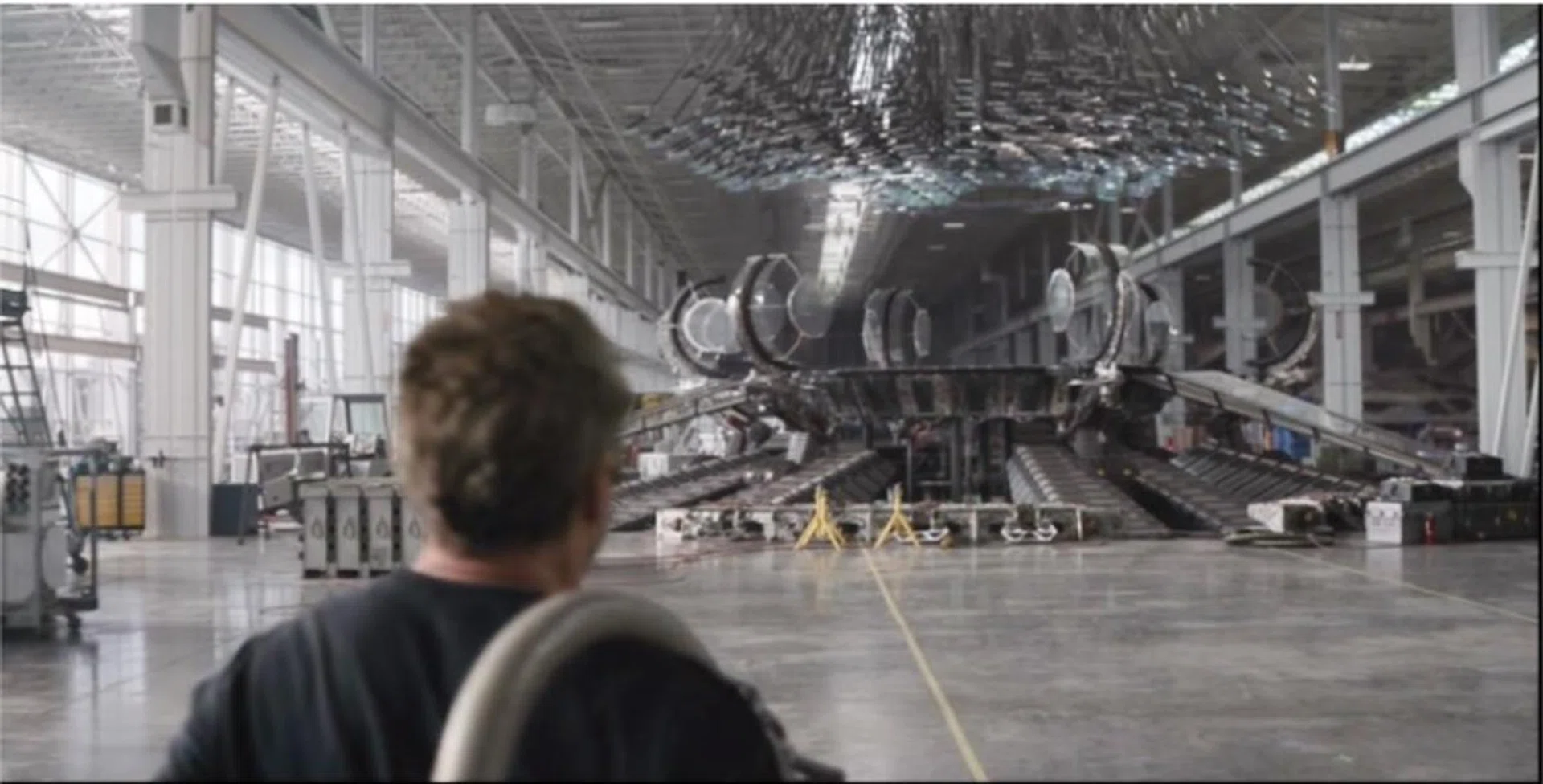 This is the IMAX Enhanced version, which is shown in a 1.90:1 aspect ratio. See how much more of the scene you can see.