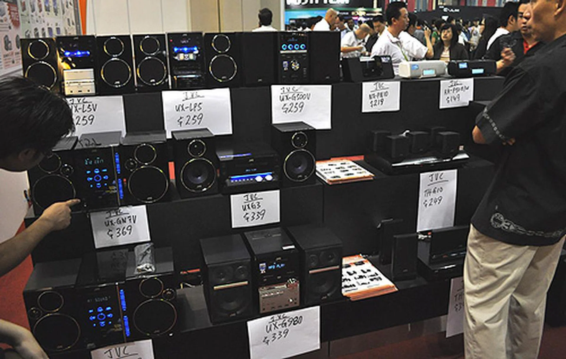 As you can see, JVC has a wide range of hi-fi components to choose from.