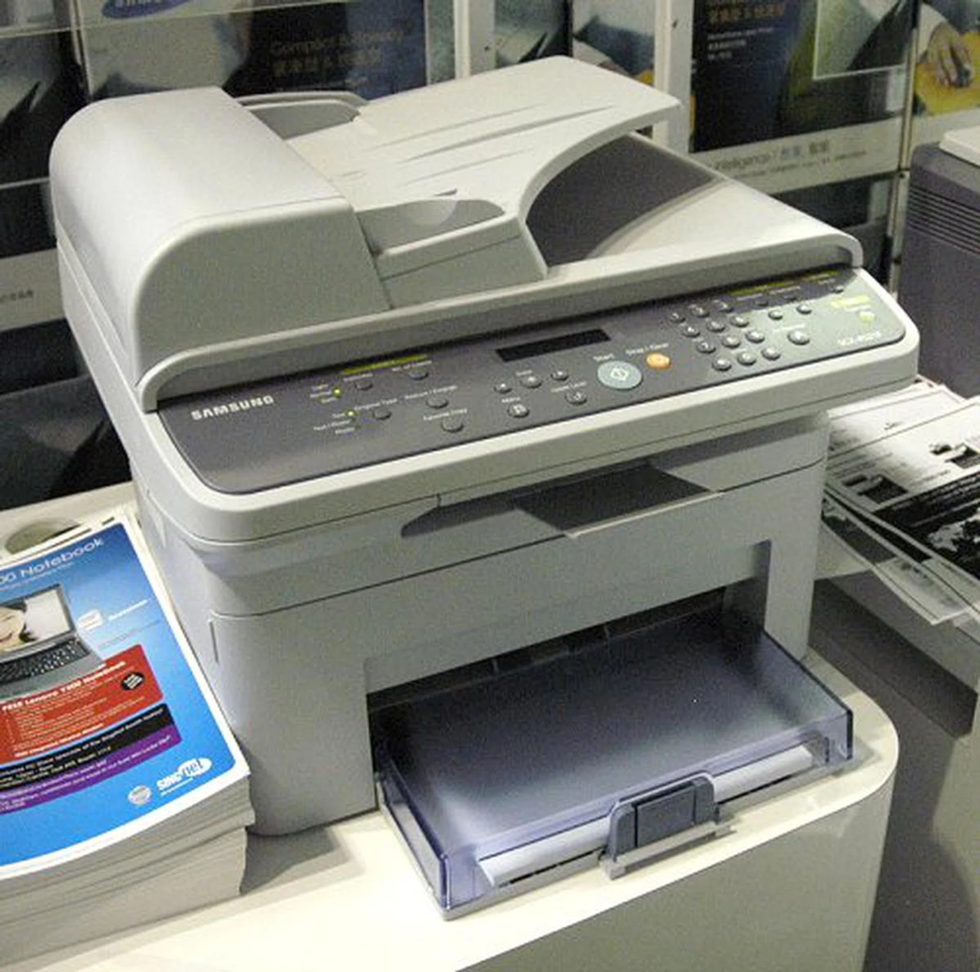  At $389, the SCX-4521F 5-in-1 multi-function mono laser printer represents incredible value. It performs scanning, printing, copying, faxing and also PC faxing, and it comes with a cool 3-year onsite warranty.  