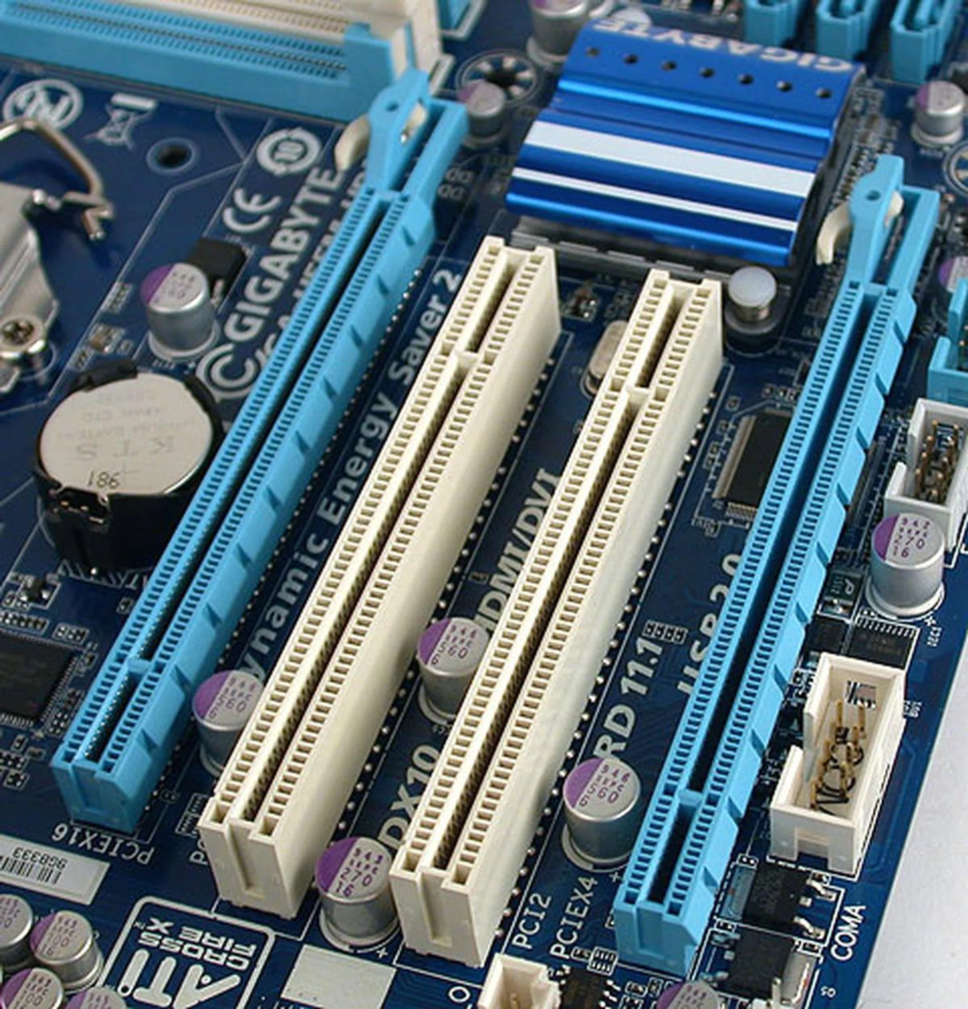 CrossFireX is also possible, with the second PCIe 2.0 slot running at x4 mode. A dual-slot graphics card will find itself dangling over the edge of this mATX board though.