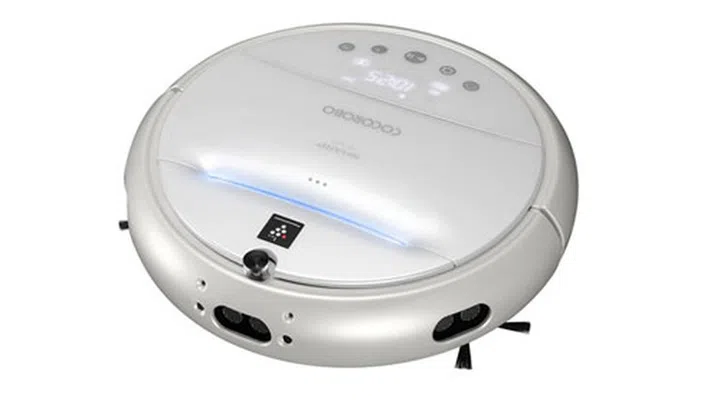 Sharp Corp Unveils Trilingual Vacuum Robot | HardwareZone Singapore
