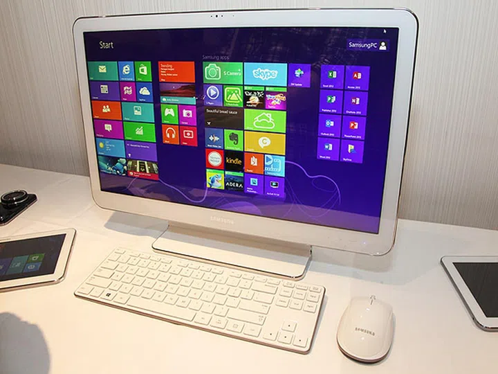 The Samsung ATIV One 5 Style.