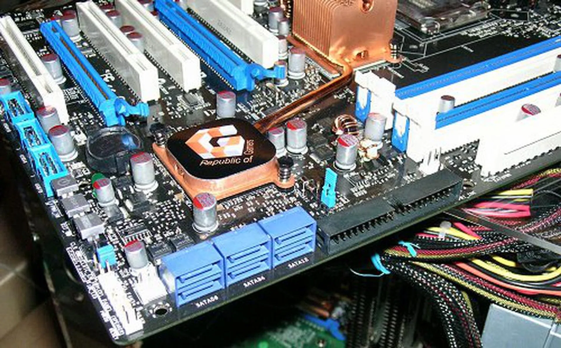 OCZ Summit 2006 APAC - Memory, Motherboards and More Overclocking ...