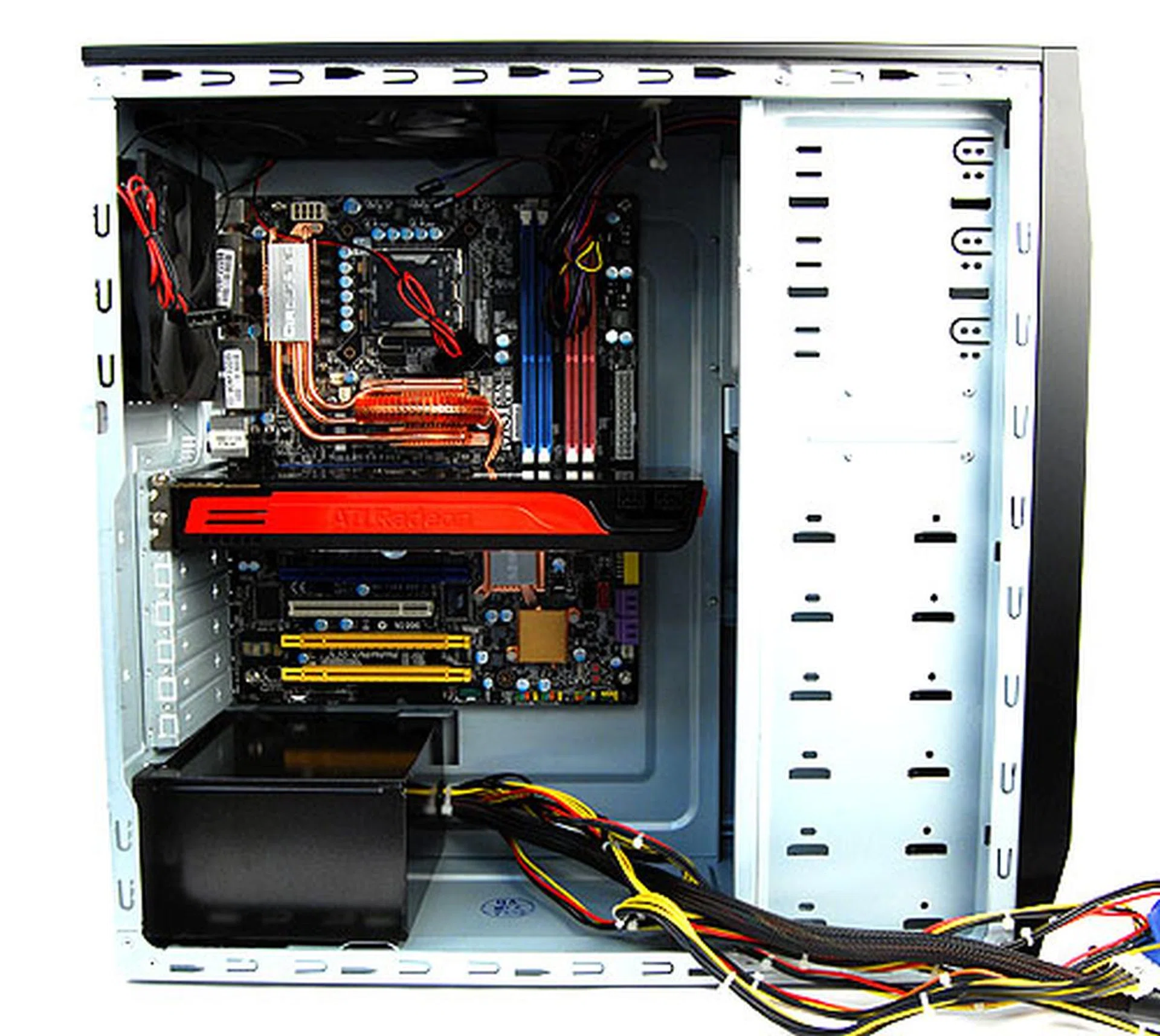 The internals of the Antec 200 will easily accommodate a Radeon HD 5870 with space to spare, making it one of the most spacious casings in our roundup.