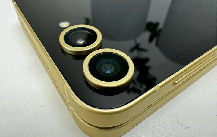 Samsung Galaxy Z Flip6. Photo: HWZ.