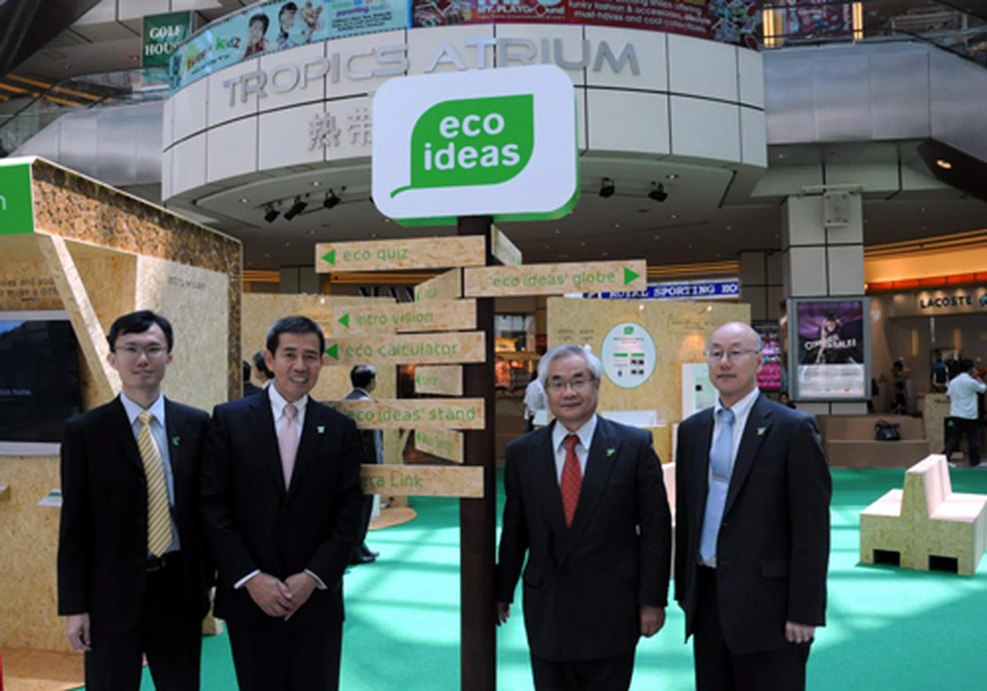 From left: Mr. Low Beng Huat, General Manager, Regional Planning & Affairs Group, Mr. Katsumi Takahashi, Director, Corporate Communications Group, Mr. Ikuo Miyamoto, Managing Executive Officer and Mr. Akira Nakamura, General Manager, Environmental Planning Group.