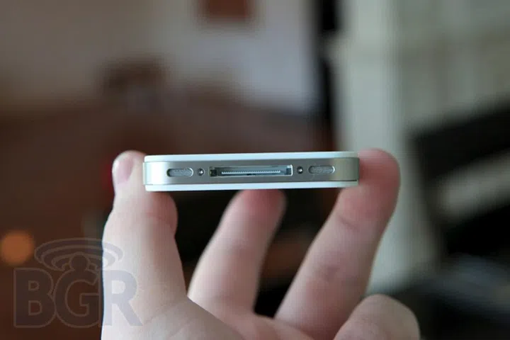The biggest hardware change to the upcoming iPhone might be a smaller dock port. (Image Source: BGR)