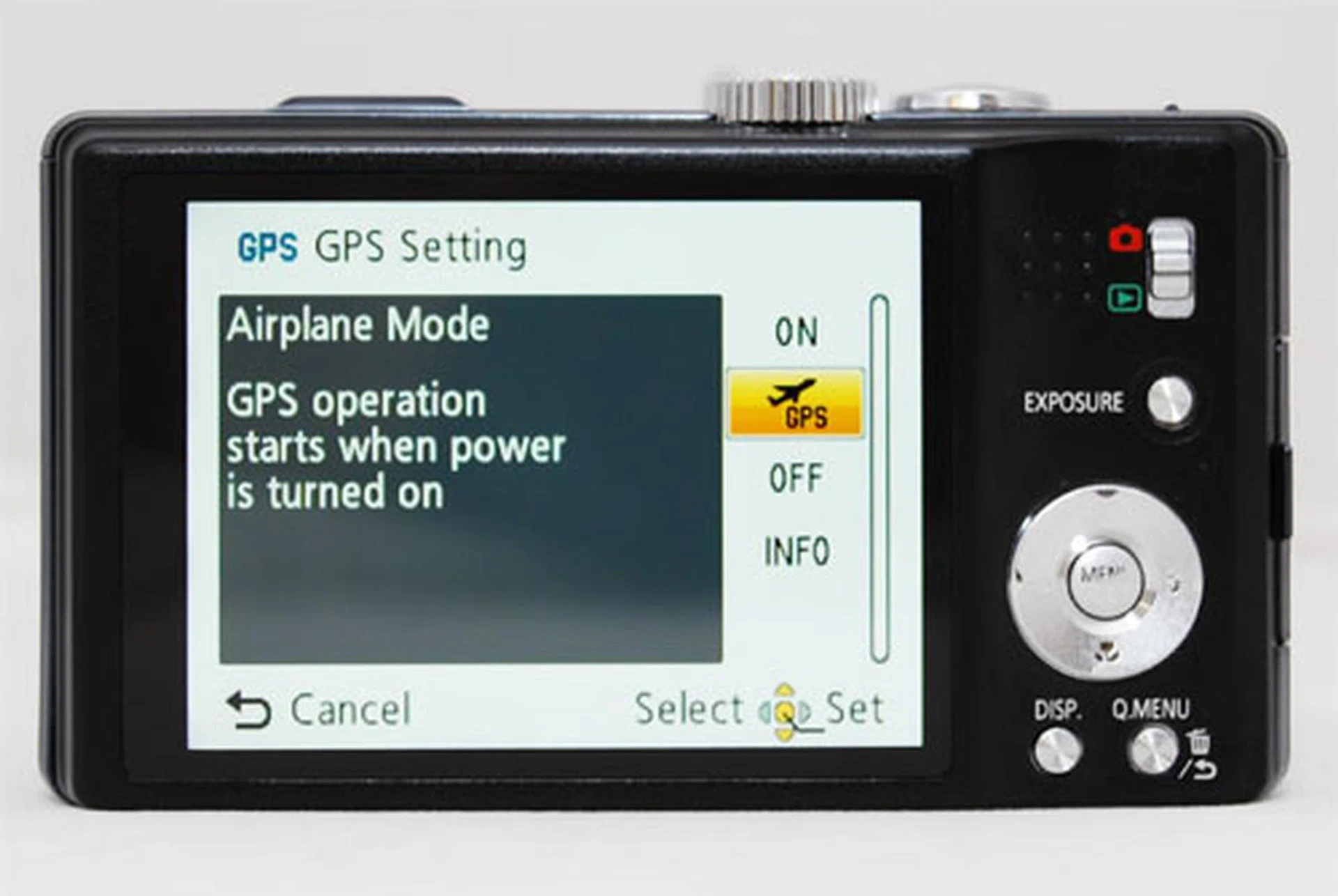 You can set the GPS to be always on, it'll produce a faster lock on your position but saps battery. Or you can set the GPS to only turn on when the camera is powered on.