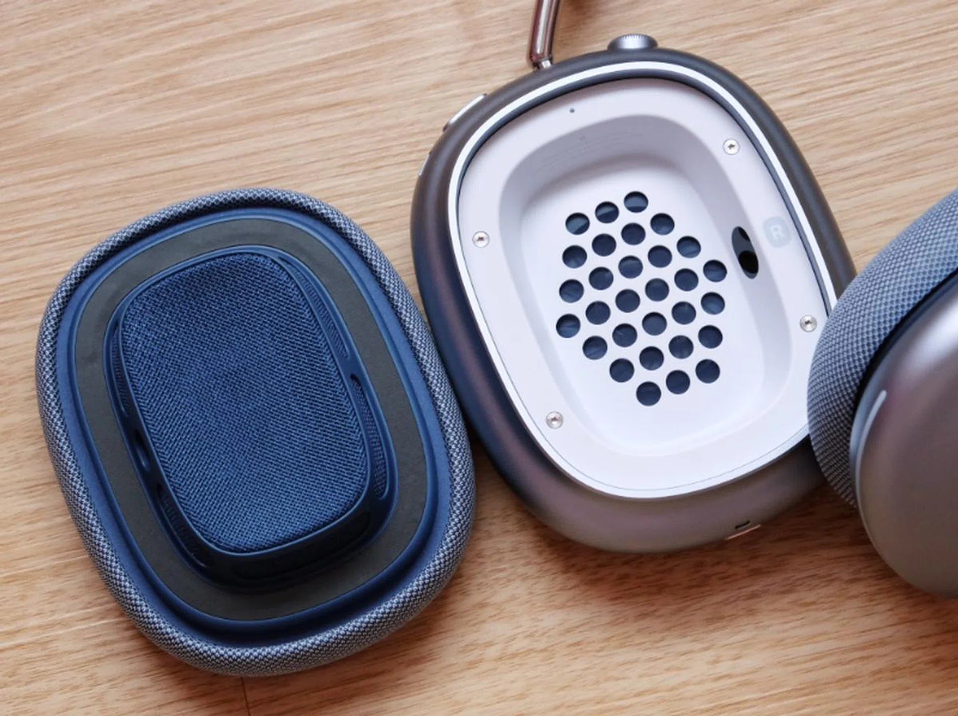 The earpads attach magnetically to the cups and can be easily replaced in future if required.