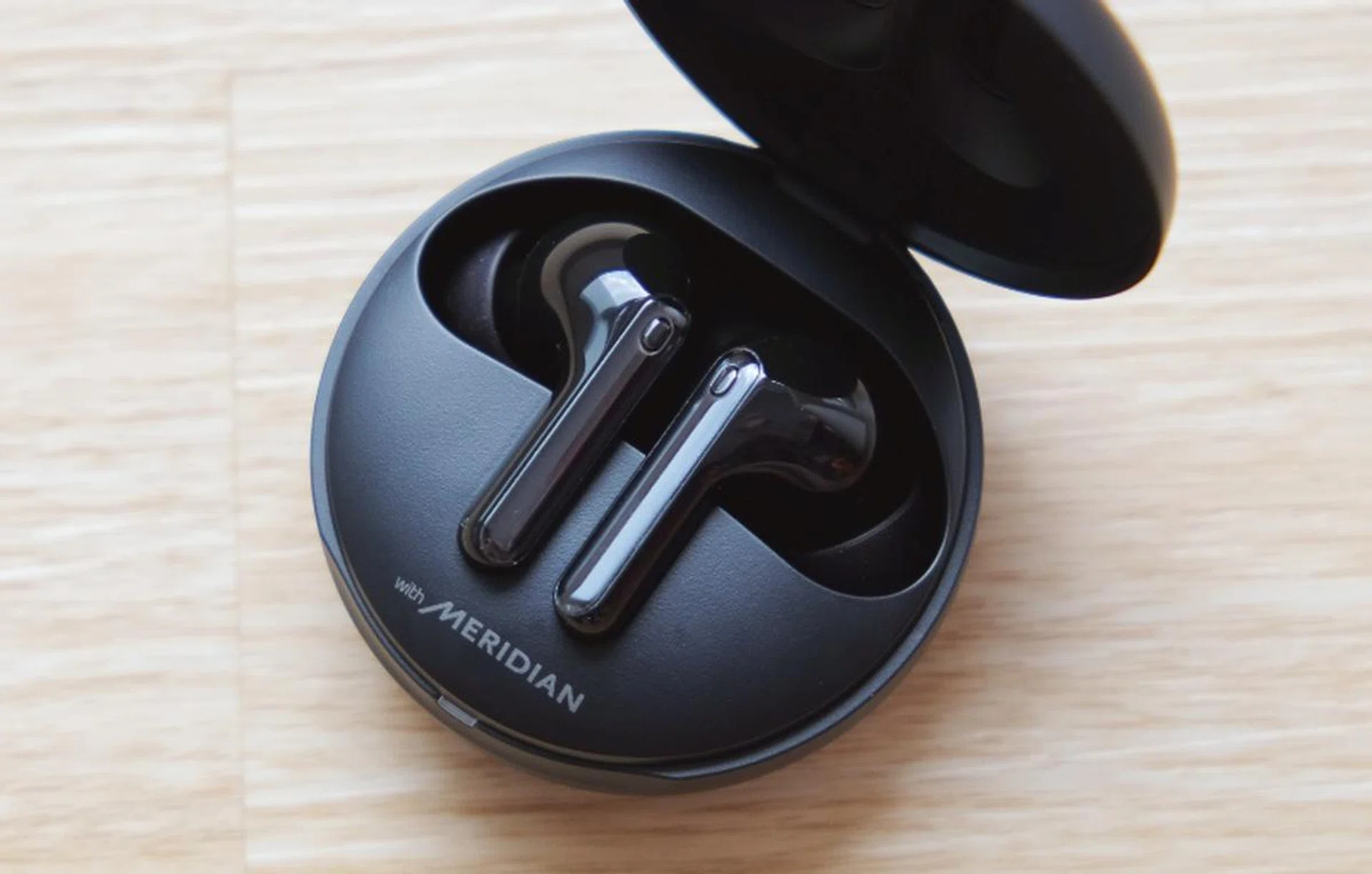 The Tone Free HBS-FN7 is LG's flagship true wireless earbud.