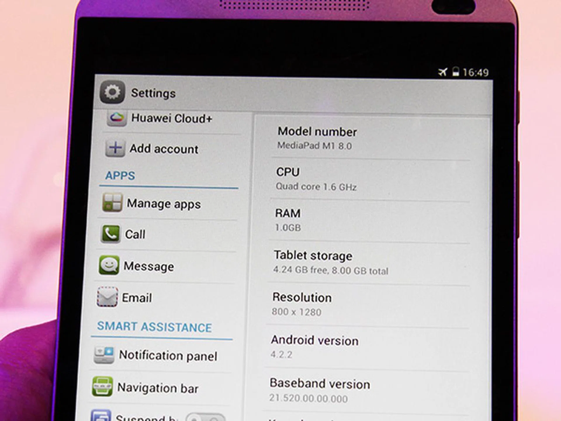 The MediaPad M1 is only equipped with 8GB of storage and the installed software takes up almost 4GB of the space. It's not as bad as you think considering how much other devices take up.