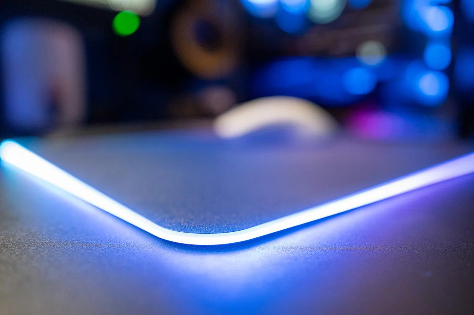 The Firefly V2 Pro is also available in white.