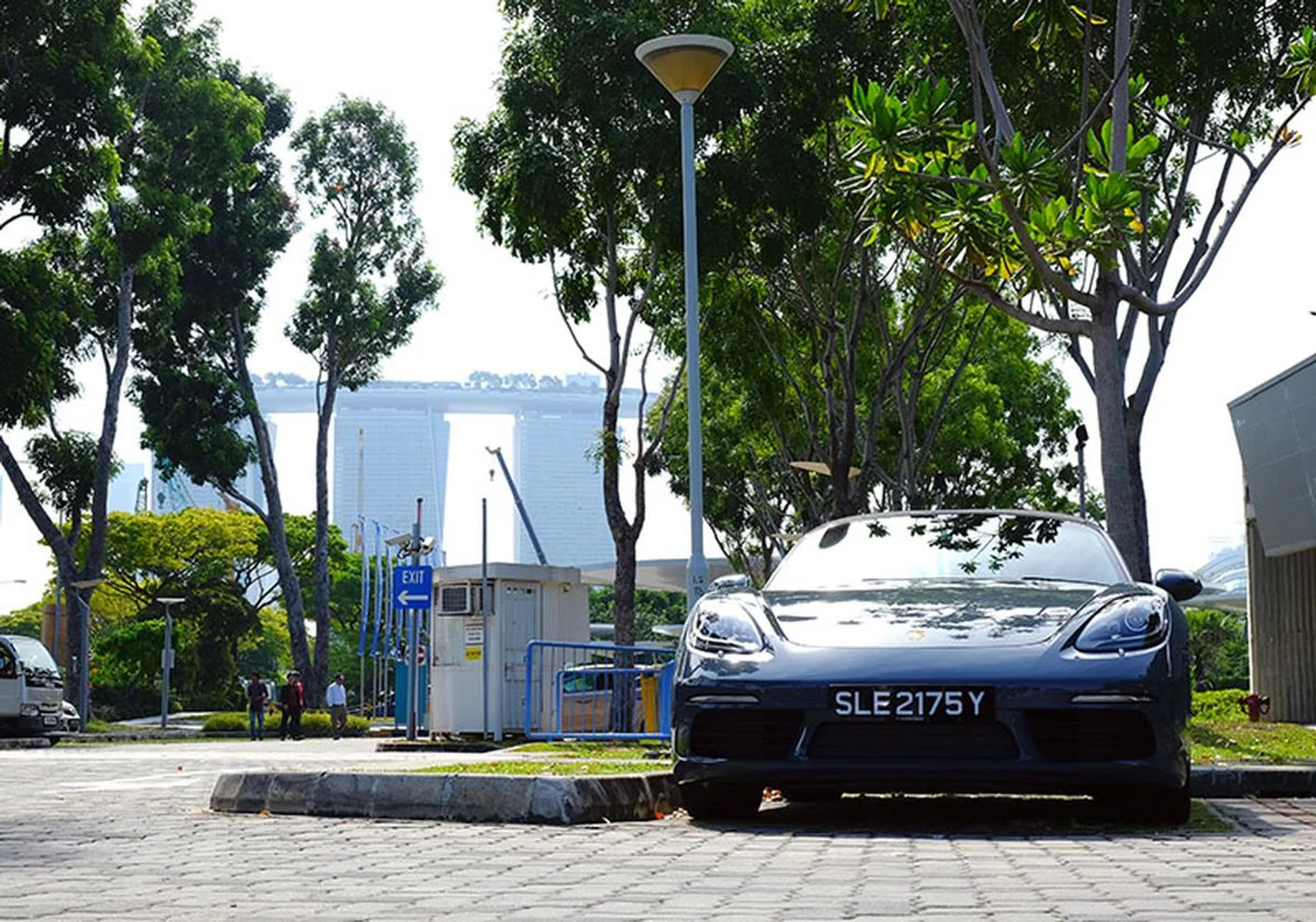 So far, we spent most of our driving time on the highways and the Boxster is a really capable cruiser.