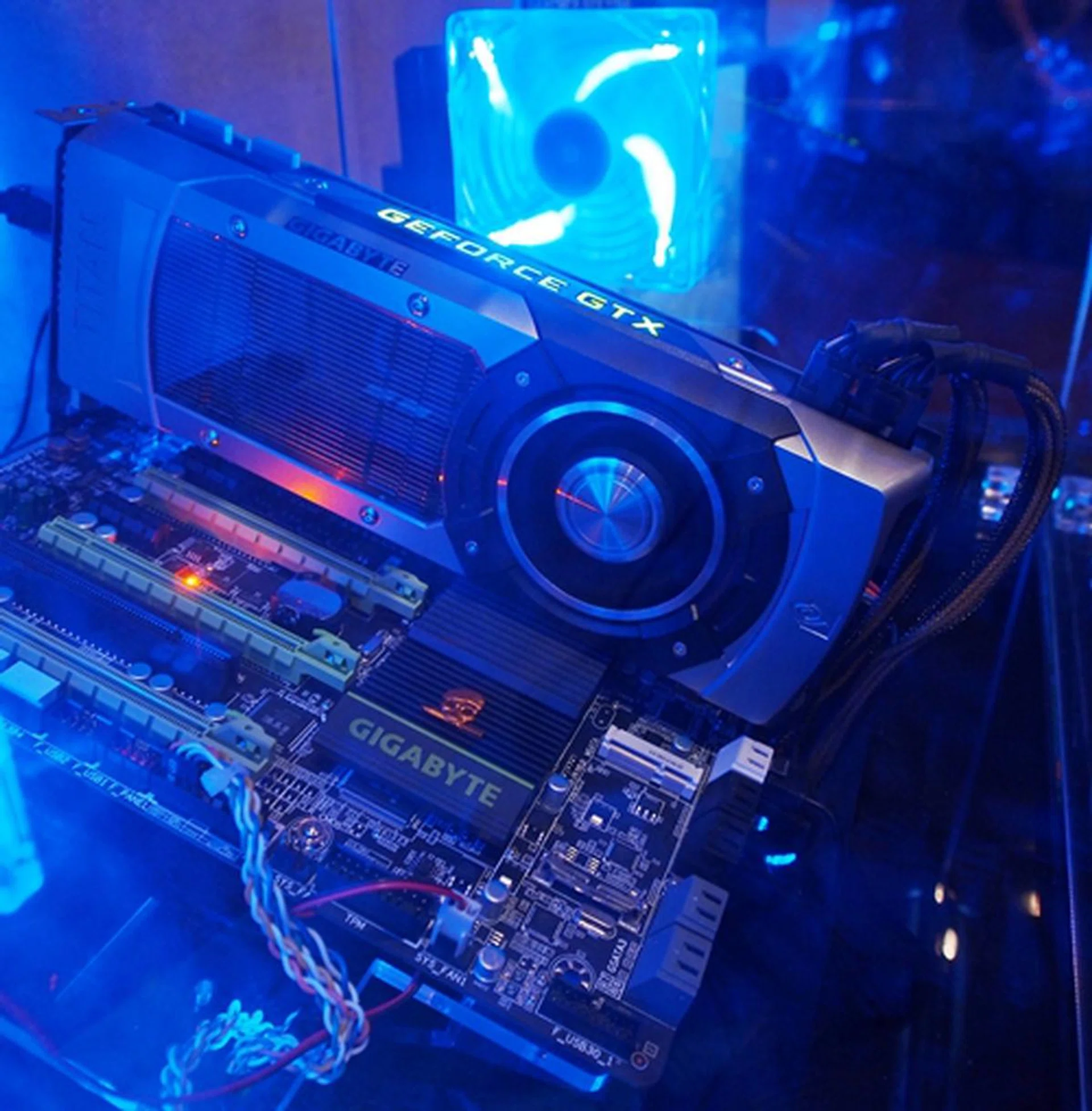 The Gigabyte GV-NTITAN-6GD-B was also on show.