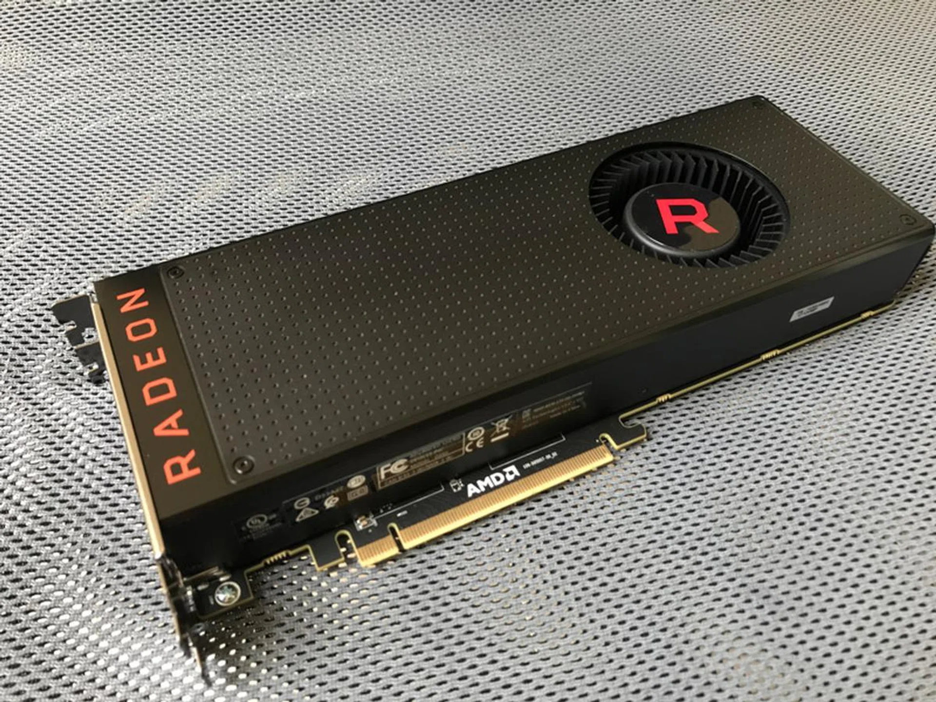 The Radeon RX Vega 64 comes encased in a subtly-designed aluminum case that covers the entirety of its length - much like the cards before it.