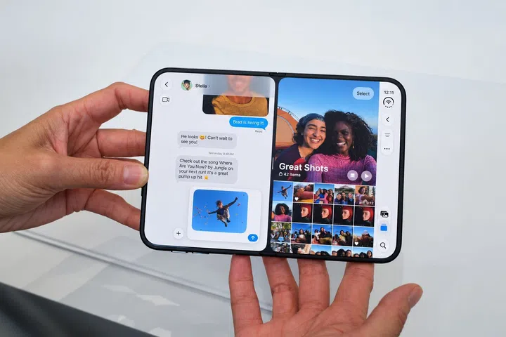 Apple iPhone Duo hands-on