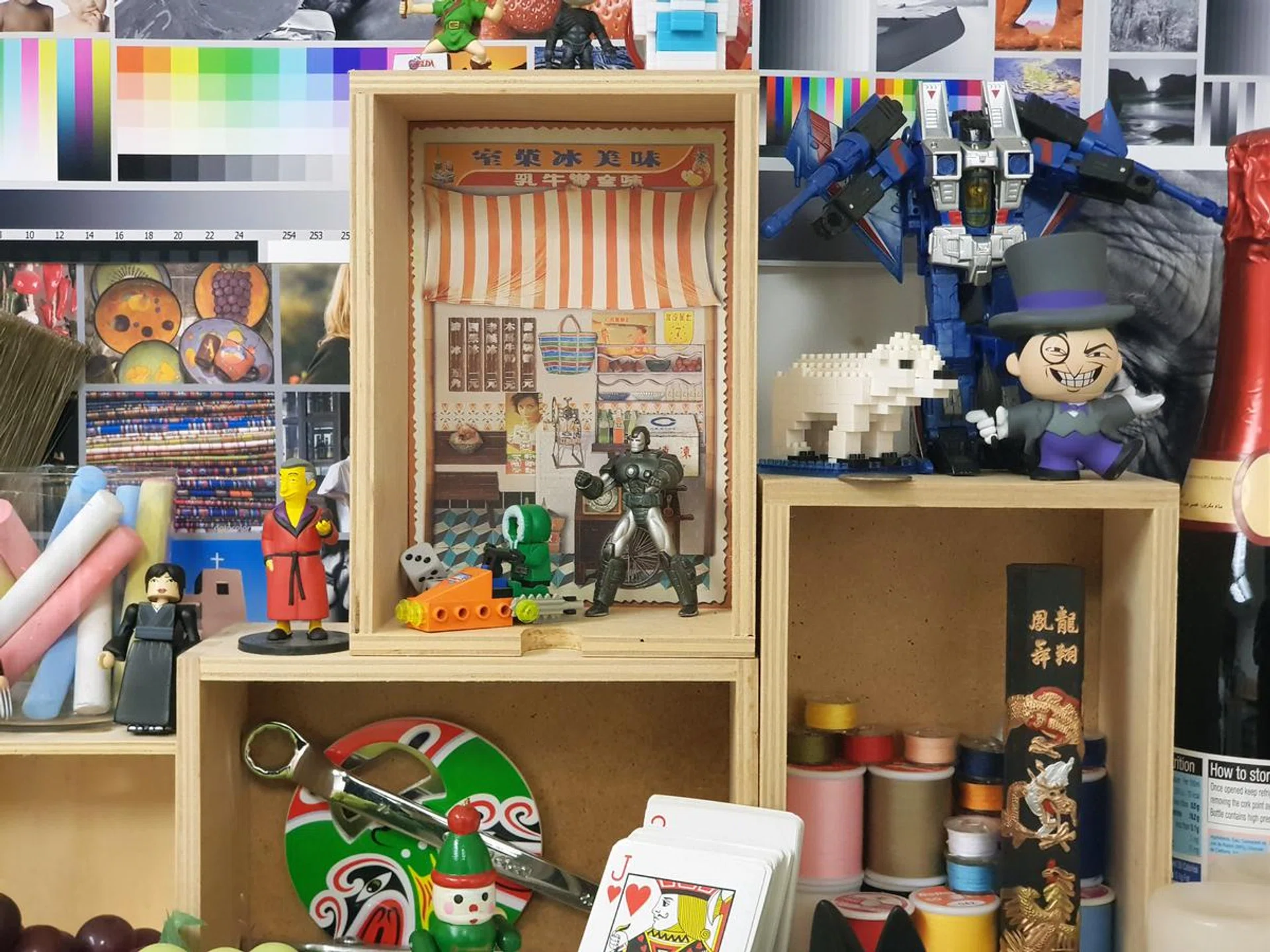 This picture is taken from the same distance with the x2 telephoto lens. Click for full-size image