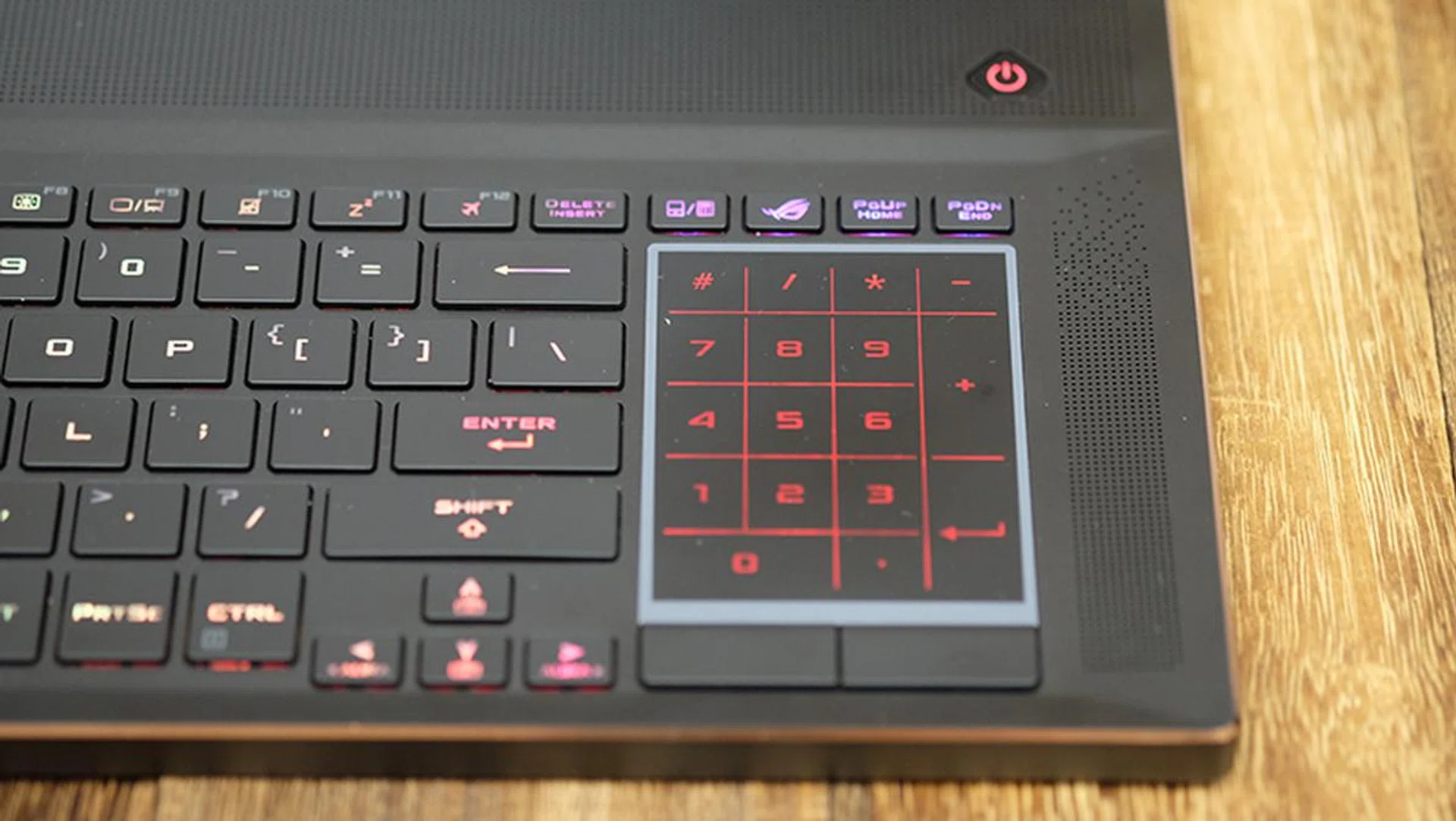 The digital number pad is pretty awesome. Here's a look at it on the Zephyrus S GX701GX.