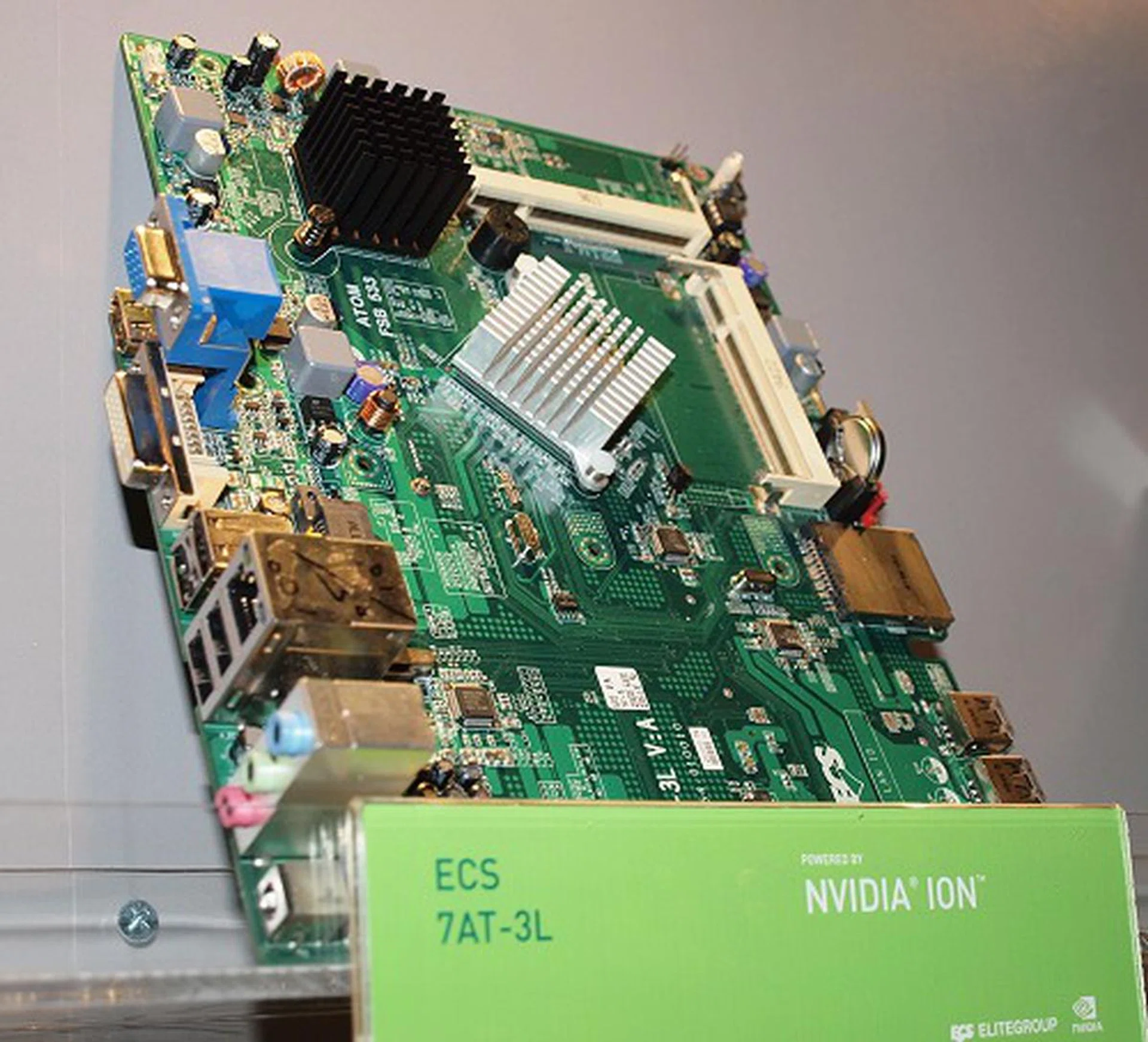 Also seen were a handful of other NVIDIA Ion-based mATX motherboard solutions. This one here is from ECS. 