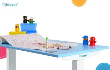 The electric Minidesk. (Image source: Omnidesk)