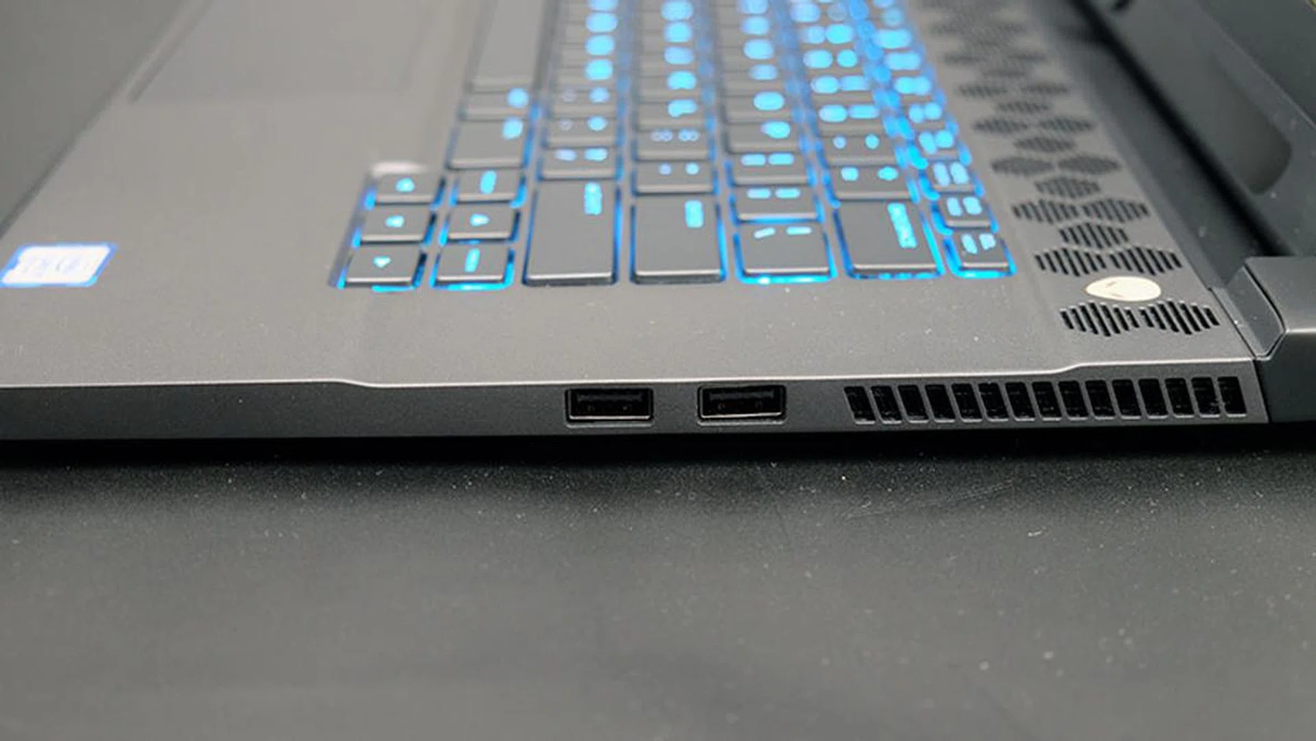 Alienware m15 R2 