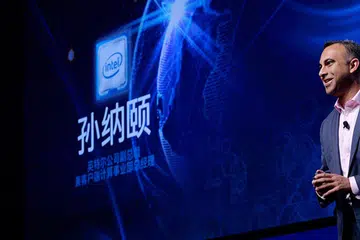 Navin Shenoy, corporate vice president and general manager of Intel’s Client Computing Group, announced in his keynote the launch of Intel’s next-generation value platform, codenamed Apollo Lake. (Image Source: Intel)