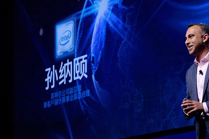 Navin Shenoy, corporate vice president and general manager of Intel’s Client Computing Group, announced in his keynote the launch of Intel’s next-generation value platform, codenamed Apollo Lake. (Image Source: Intel)
