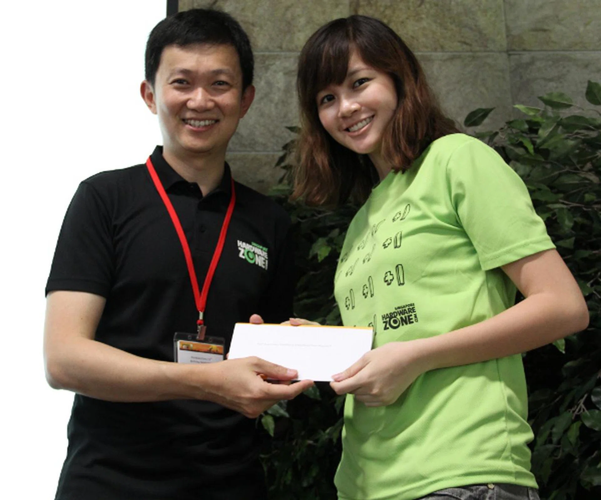The fourth prize winner received a 3D/2N stay in a Club Deluxe Lake View room at the Chatrium Hotel Royal Lake Yangon, courtesy of Asiawebdirect.