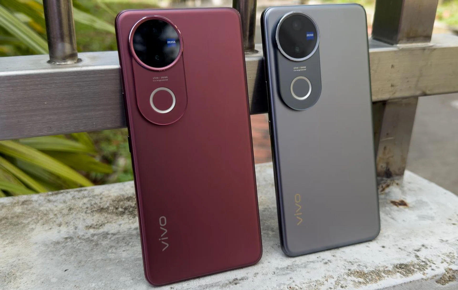 The camera bump has a sleeker design. Photo: HWZ.
