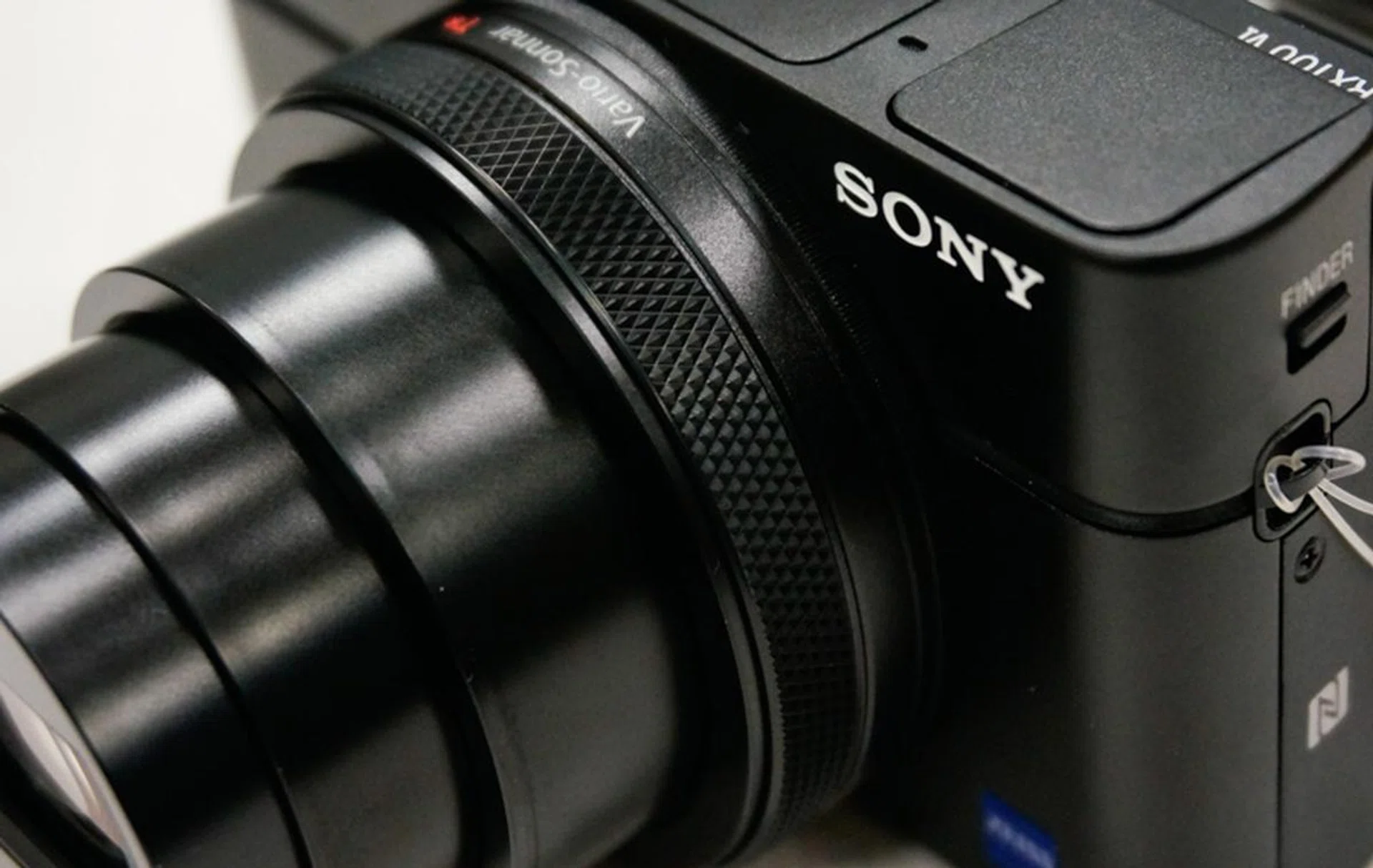 The control ring gives you a dial you can assign different functions according to your preferences.