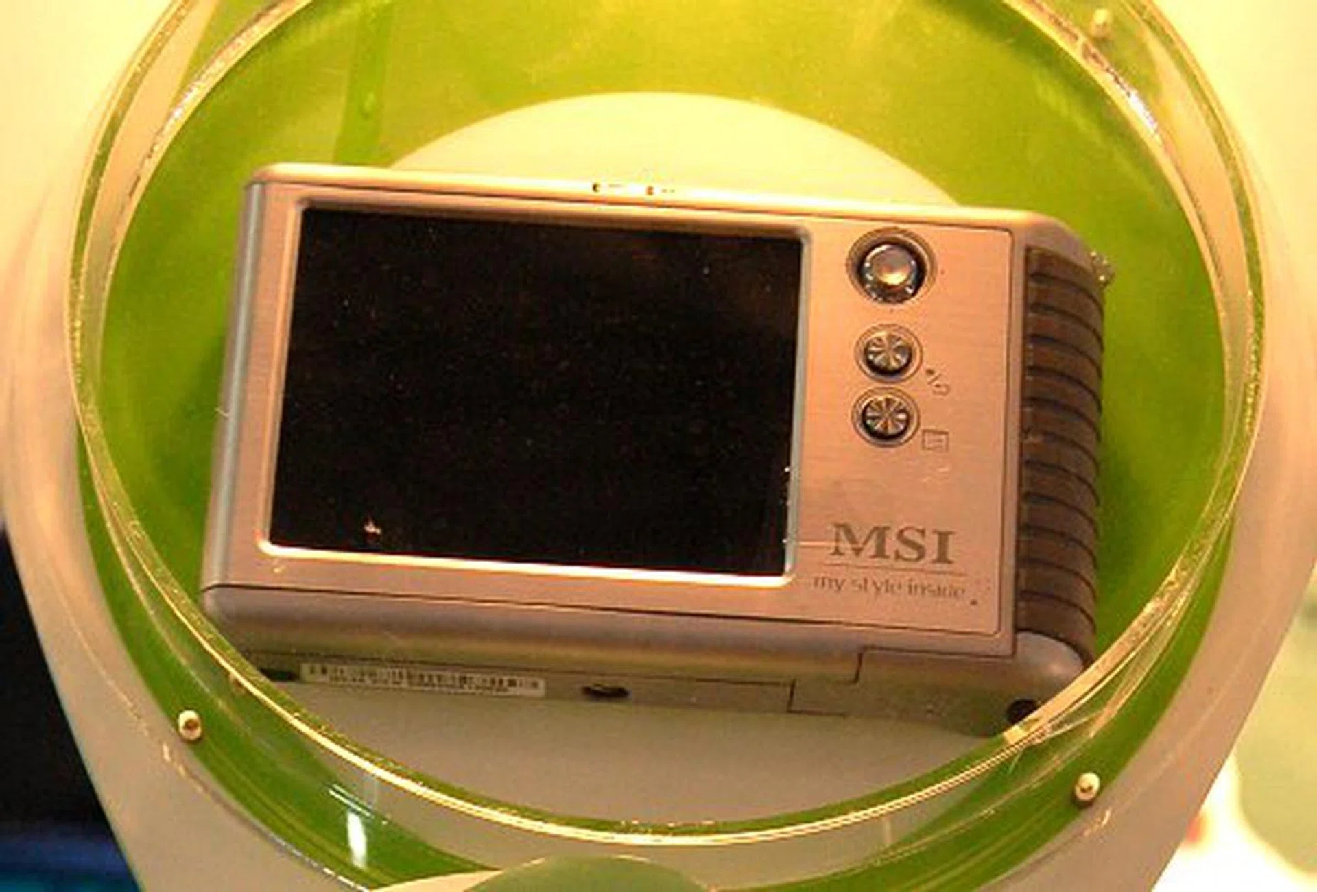 Offered in either 20GB or 30GB and with a beautiful 3.5-inch TFT LCD panel for displaying all popular video formats available for downloads today, the Mega View 588 is one highly competent mobile multimedia handheld that is as good, if not better than many competing models.