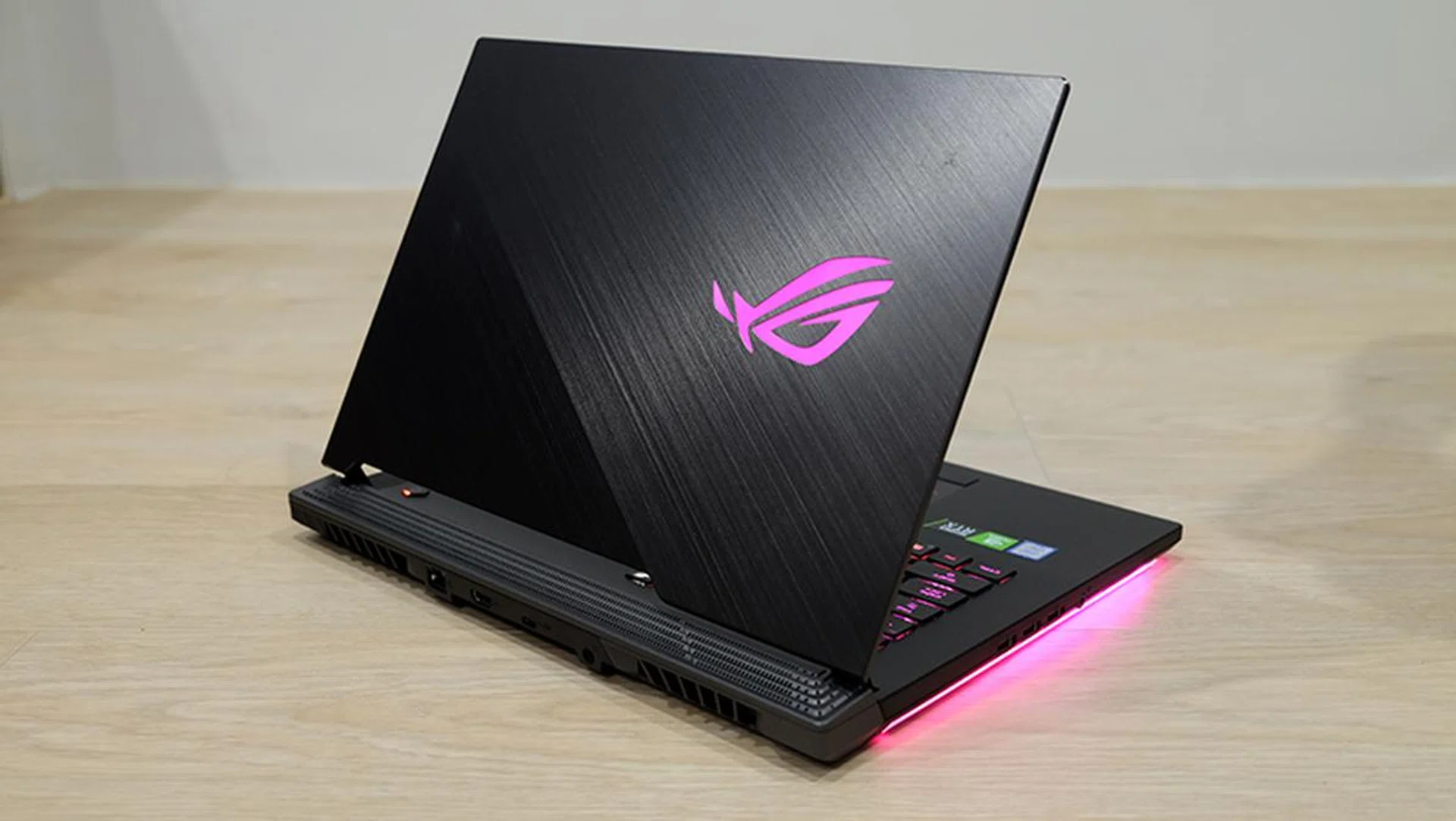 ASUS ROG Strix Scar III