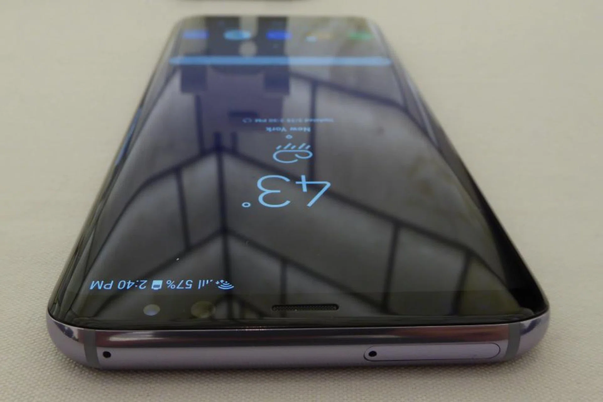 Similarly, the SIM and SD slot is at the top of the phone like its predecessor.