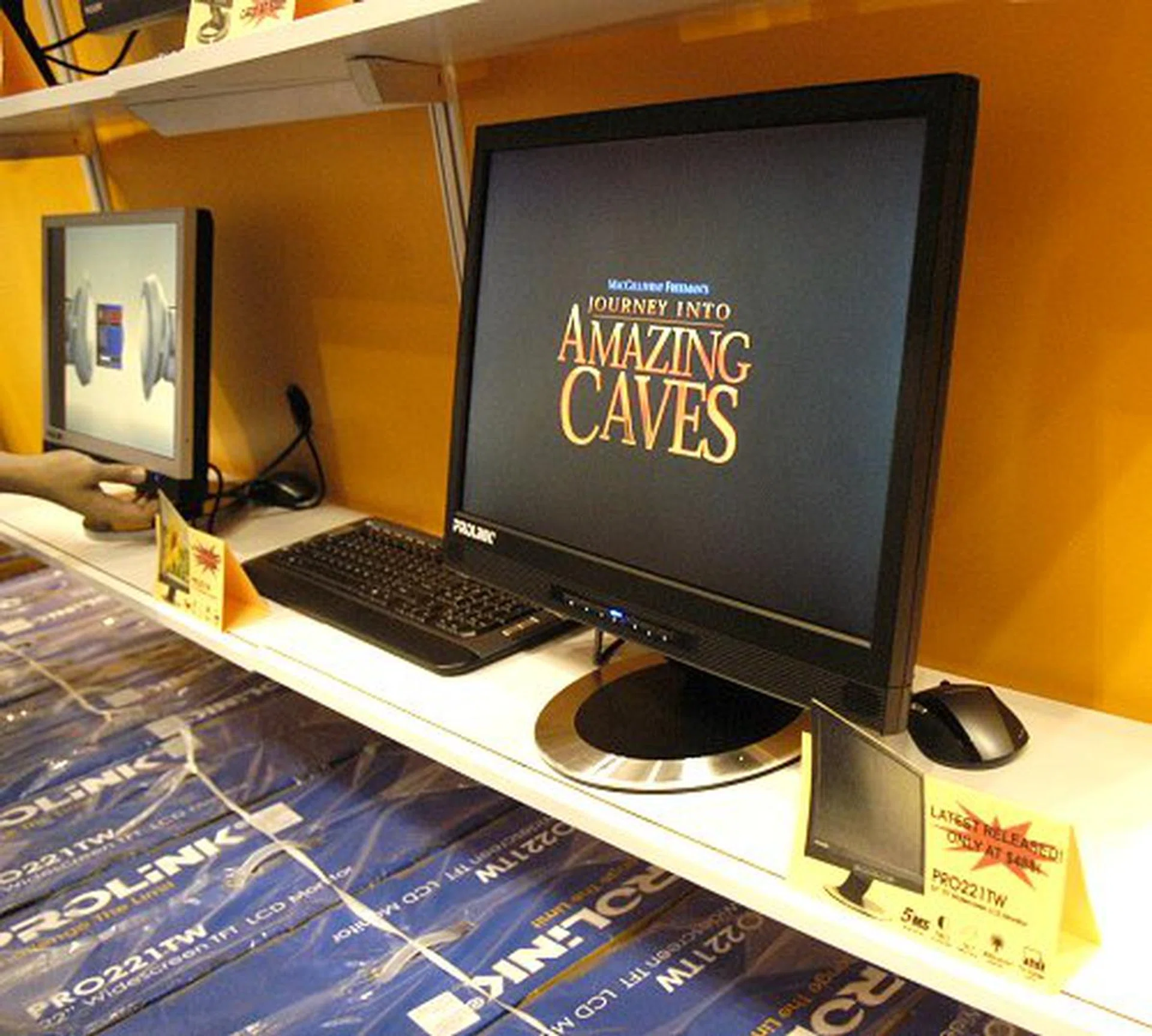  Also new is this 22-inch widescreen LCD monitor cum television. At just $488, the PRO221TW is one of the best deals to come from Prolink.  